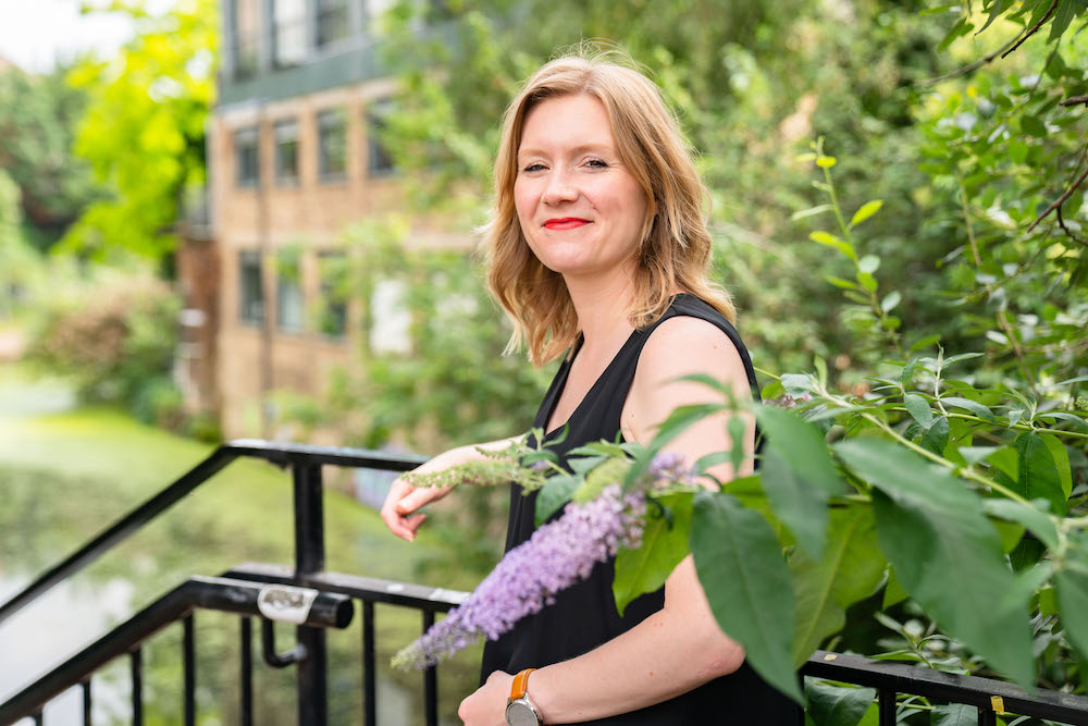 Wizz Selvey_Founder of WIZZ&CO_outdoors garden